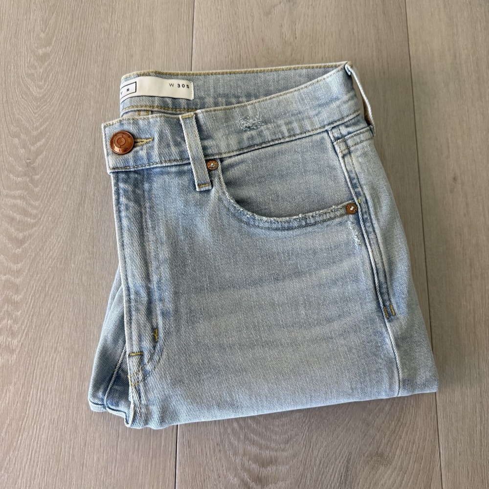 AYR The Sugar Light Wash Blue Jeans Distressed Ripped Pockets Zip 30Sx29